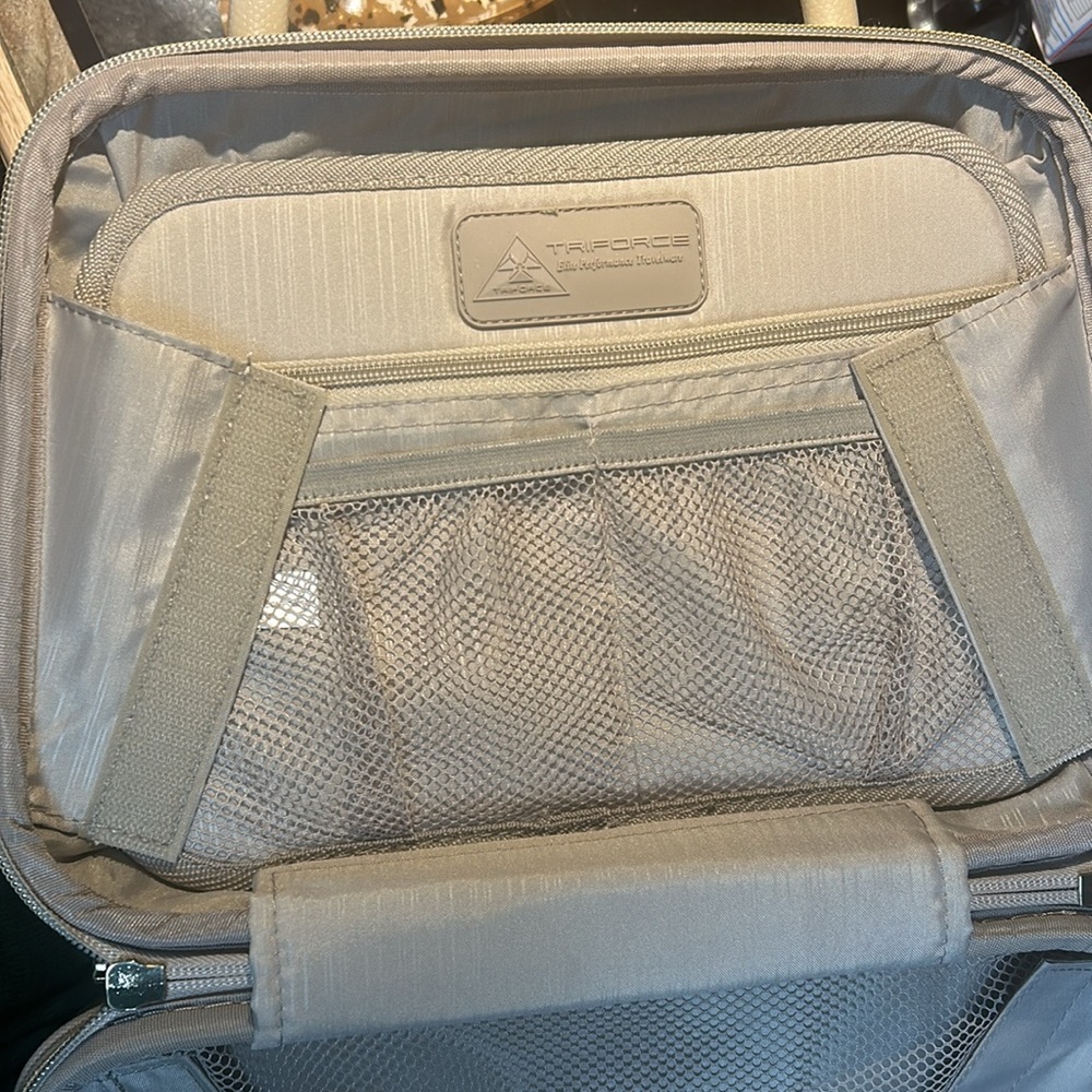 Triforce Elite Travelware Beauty Case Sienna Collection - Picture 2 of 5